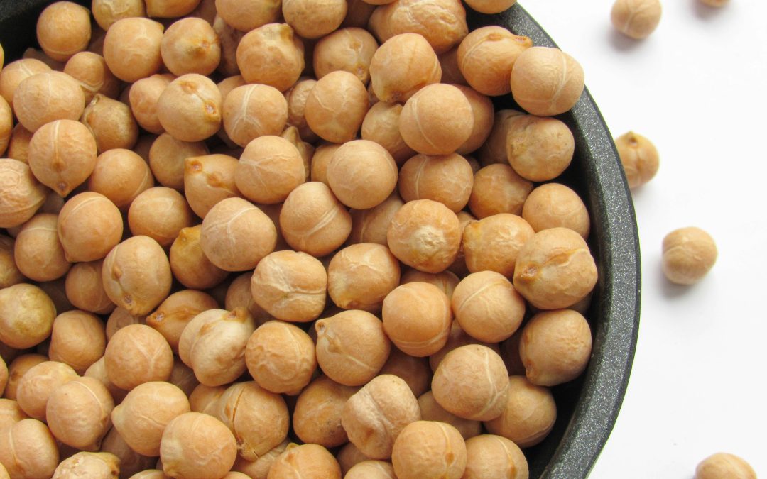 Chickpeas: A Plant-Based Protein Powerhouse + Simple Hummus Recipe