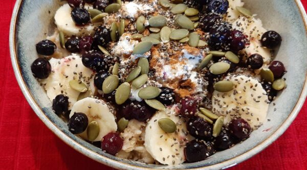 high protein and magnesium breakfast idea closeup
